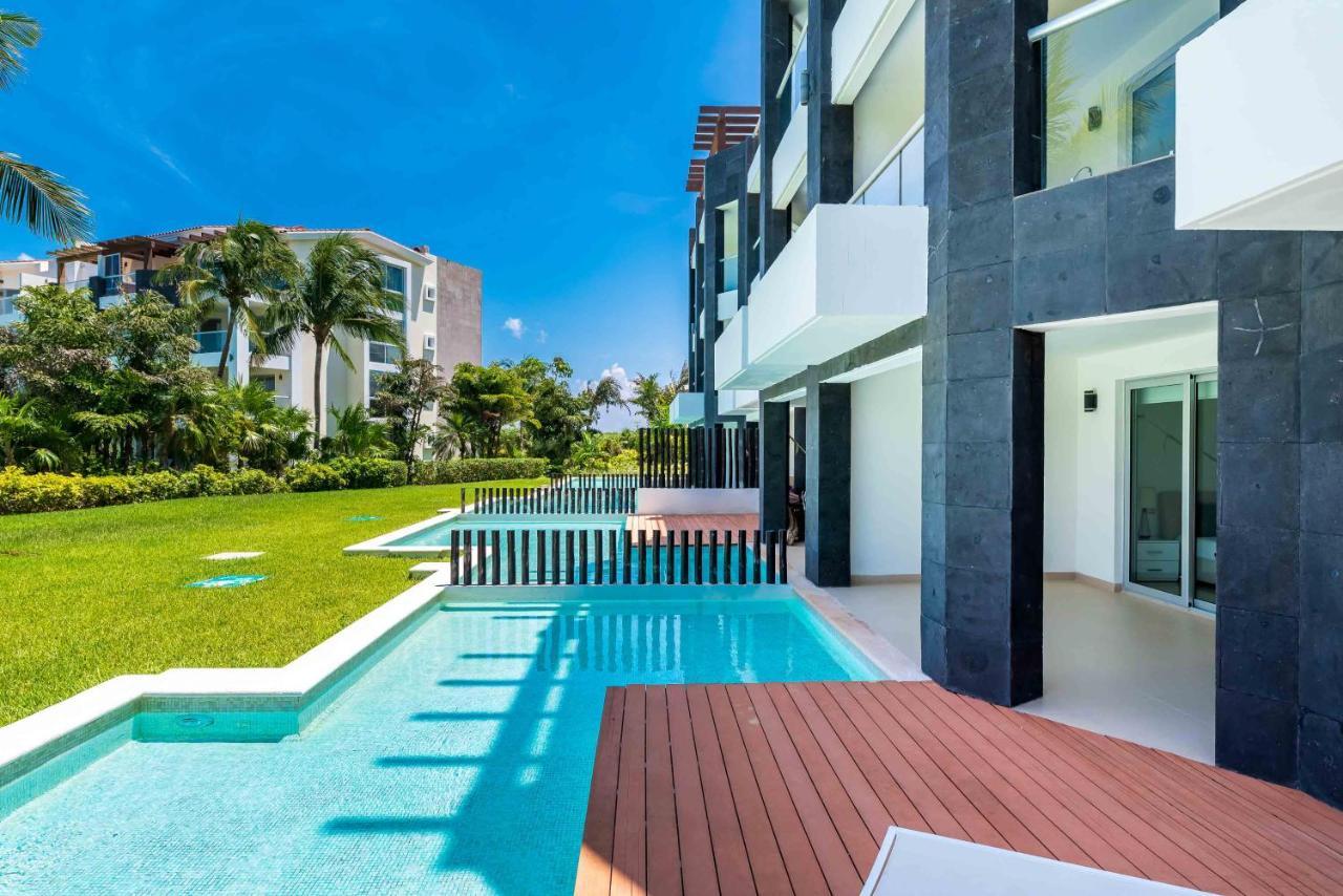 Mareazul Beach Front Condos At Playa Del Carmen Eksteriør bilde
